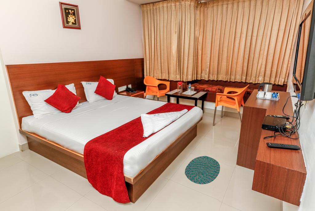 Hotel Pc Residency Maisur Dış mekan fotoğraf
